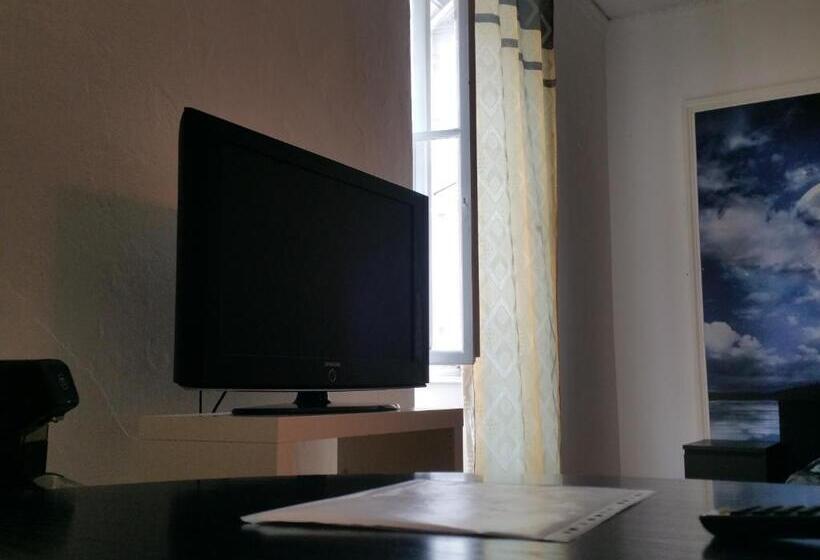 اتاق استاندارد چهار تخته, Affittacamere Guerrero Jr Tra Storia E Cultura