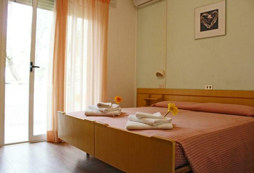 Номер Стандарт, B&b Hotel Lina