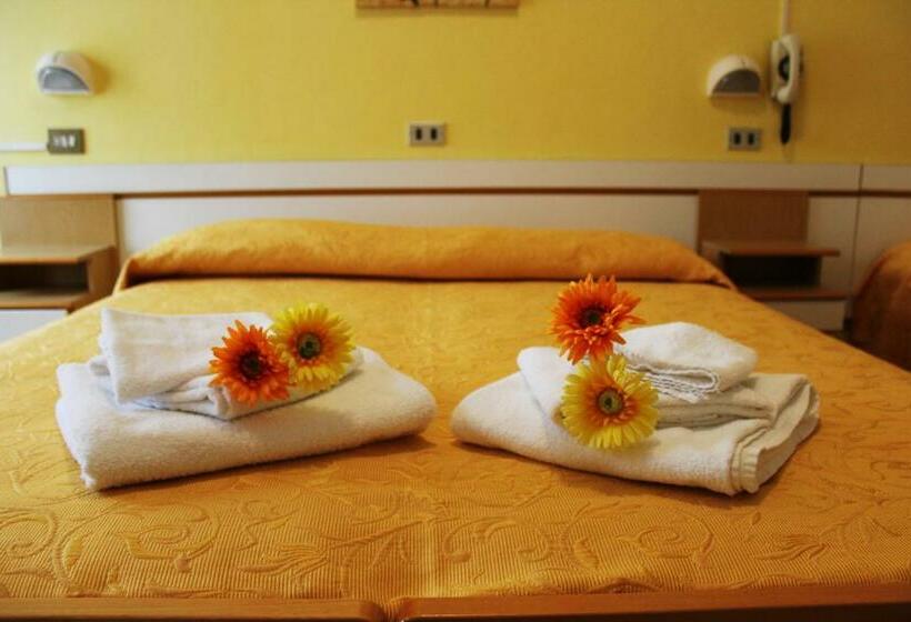 标准三人间, B&b Hotel Lina