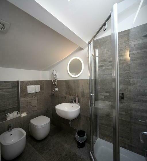 اتاق لوکس, 32 Bnb Camerecaffè