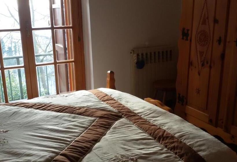 带共用浴室的标准房间, Cascina Torello