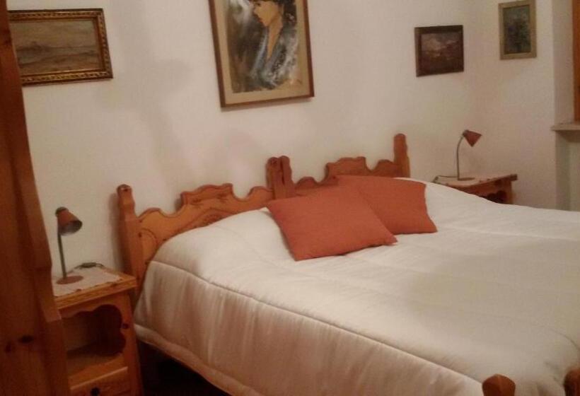 Standard room with outdoor bath, Cascina Torello