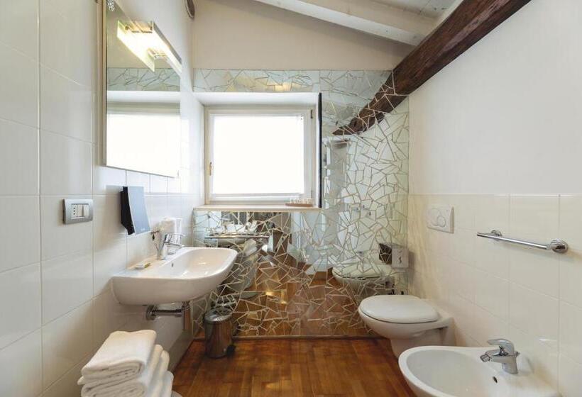 标准工作室, Hi Room Vicolo Del Vò