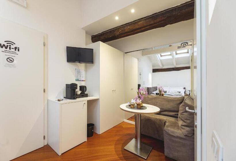 基本间, Hi Room Vicolo Del Vò
