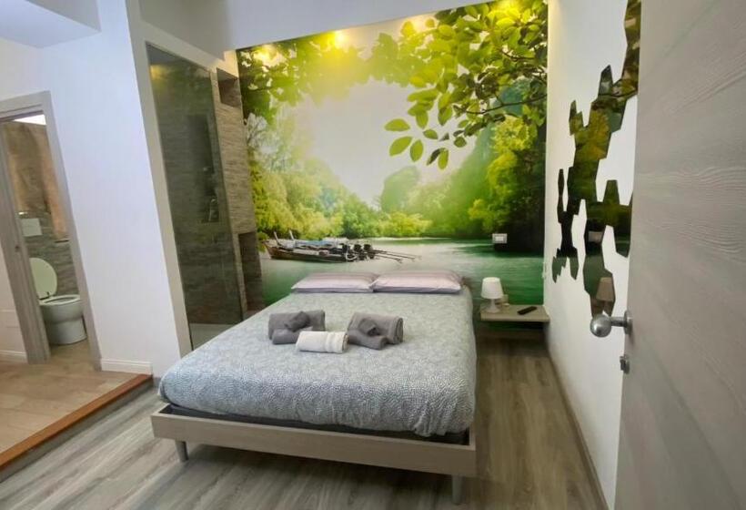 اتاق لوکس با بالکن, Petros Room Camere