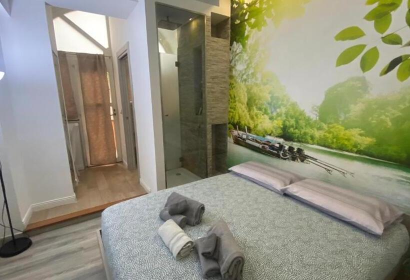 اتاق لوکس با بالکن, Petros Room Camere