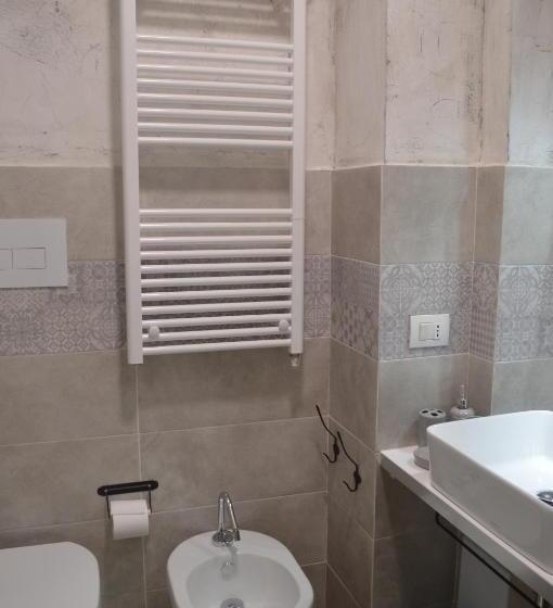 اتاق استاندارد, Petros Room Camere