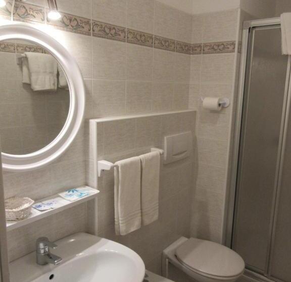 חדר סטנדרט, Albergo Lucia