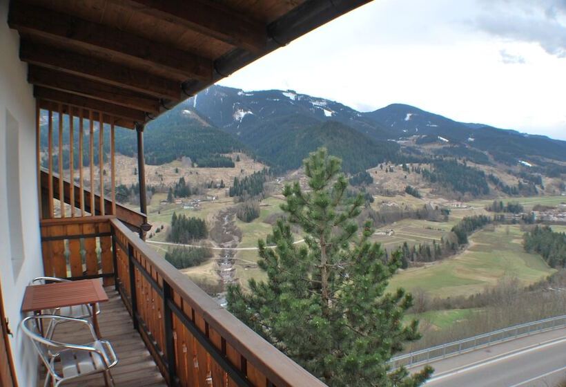 חדר סטנדרט יחיד עם מרפסת, Albergo Lucia