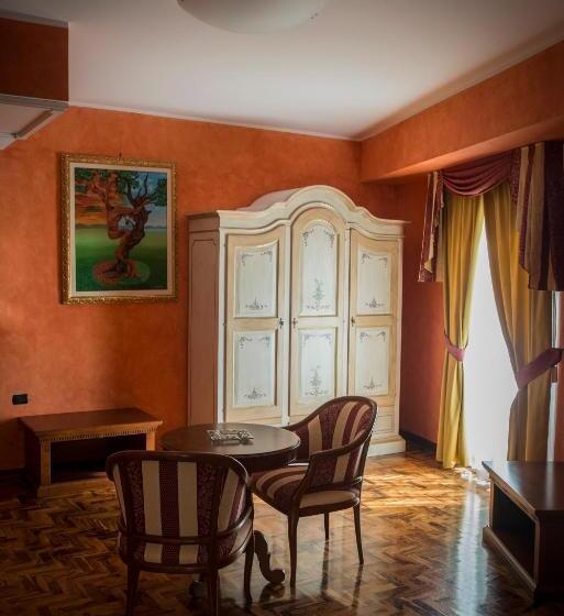 Люкс Повышенной Комфортности, Albergo Ristorante Uliveto