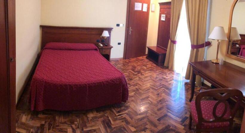 חדר סטנדרט יחיד, Albergo Ristorante Uliveto