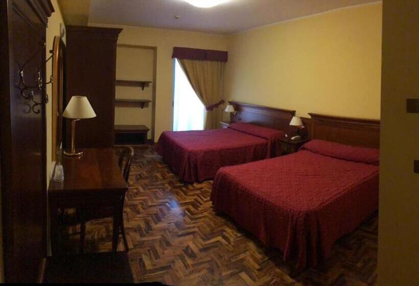 חדר סטנדרט שתי מיטות זוגיות, Albergo Ristorante Uliveto