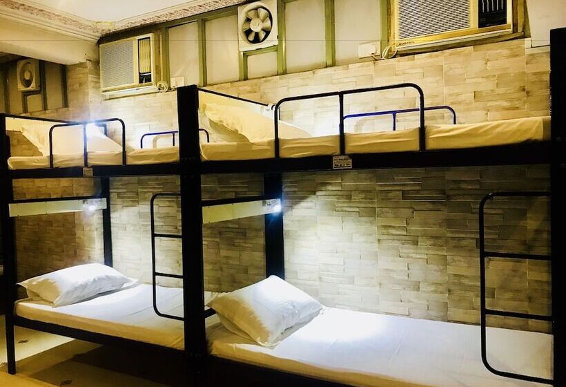 سرير فى غرفة مشتركه, Classic Inn Near Railway Station Jaipur