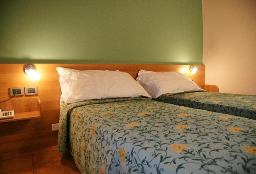 غرفة إقتصادية فردية, Locanda Grego