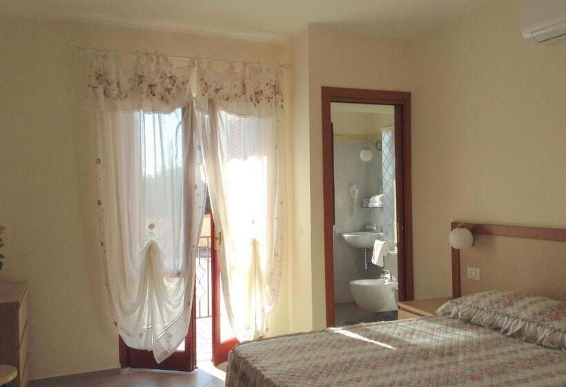 스탠다드 룸, Santa Rosalia