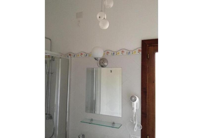 4인용 스탠다드 룸, Santa Rosalia