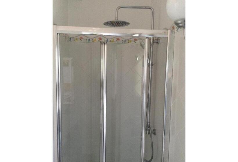 스탠다드 트리플 룸, Santa Rosalia