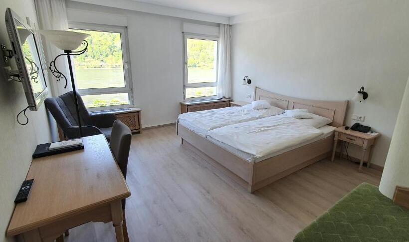 Deluxe room with river view, Schön