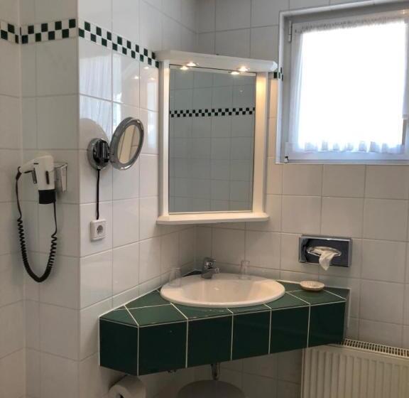 주니어 스위트 발코니, Schön