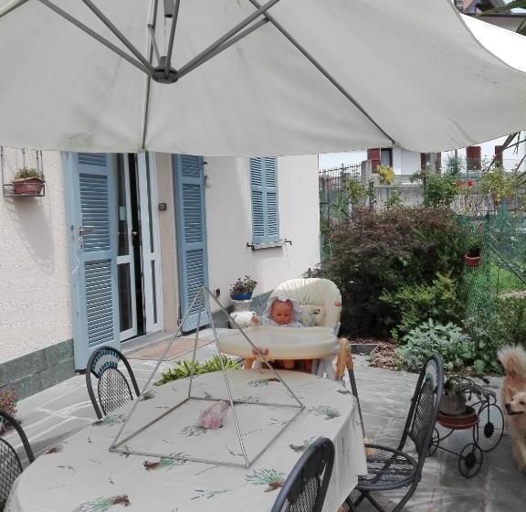 חדר סופריור נוף לגינה, B & B Ametista Bergamo