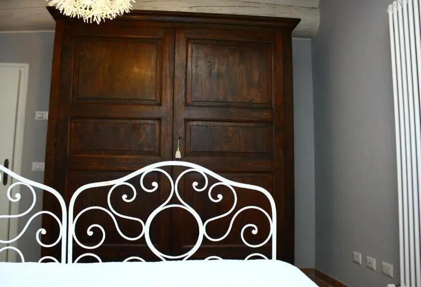 デラックスジュニアスイート, B&b La Torre A Revere