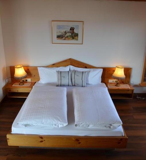 اتاق استاندارد با بالکن, Eden Guesthouse