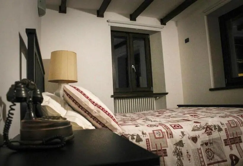 اتاق استاندارد, La Casa Dei Gatti
