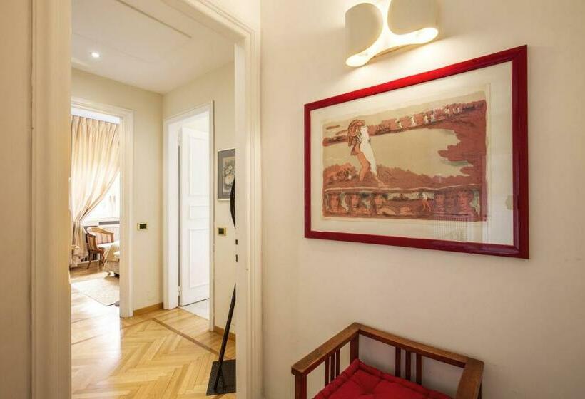 جناح جونيور مطل على الحديقة, La Gaura Guest House