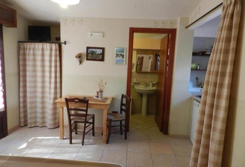 חדר סטודיו סטנדרד, Macchia Salentina