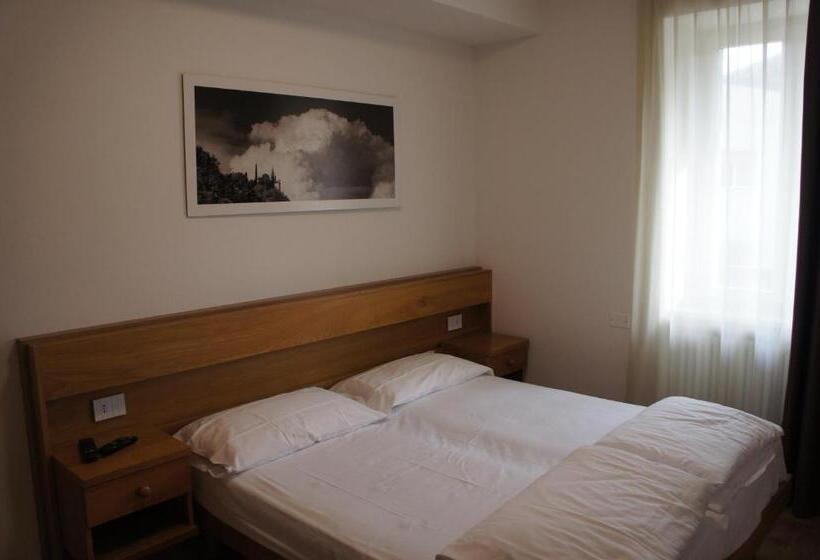 חדר סטנדרט לארבעה, Vecchia Mori