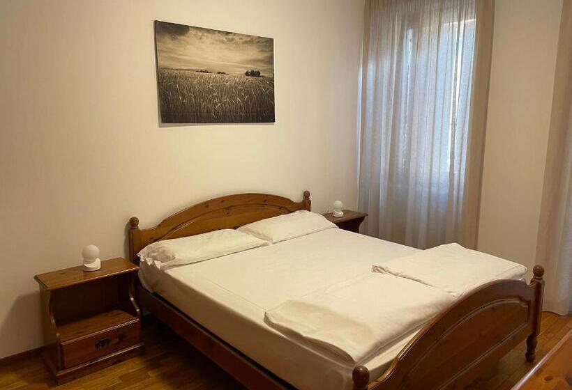 דירת חדר, Vecchia Mori