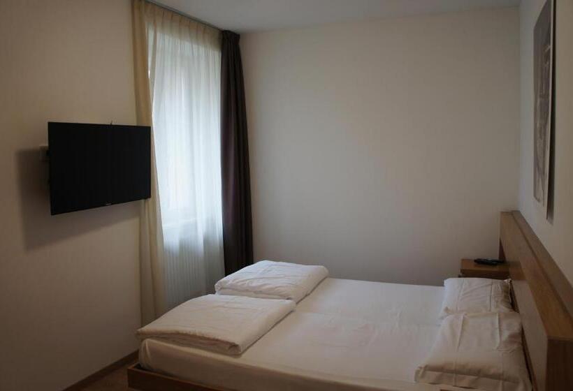 חדר סטנדרט לארבעה, Vecchia Mori