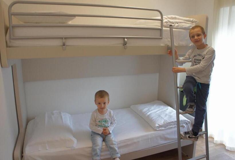 חדר סטנדרט לארבעה, Vecchia Mori