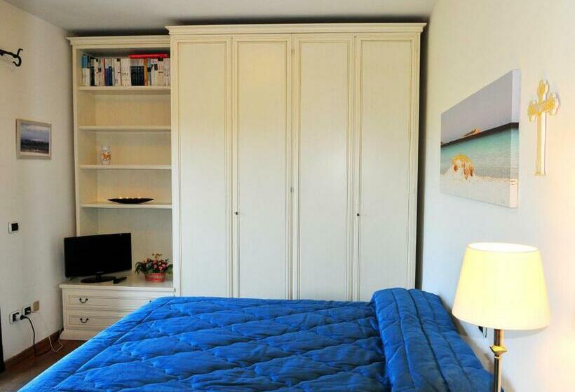 Номер Стандарт с Балконом, Villa Geron