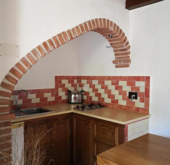 جناح مطلّ علي الحديقة, Villa Maria