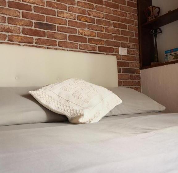 جناح مطلّ علي الحديقة, Villa Maria