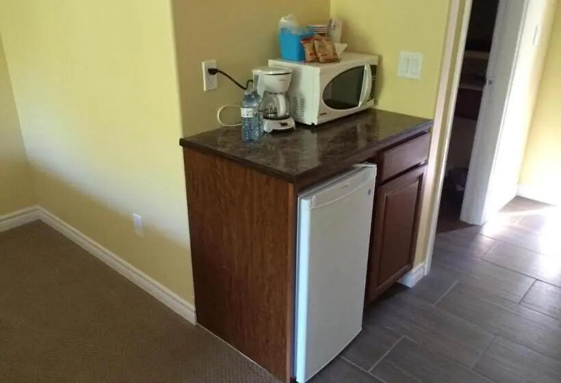Standard-huone King-vuode, Escarpment Heights Motel