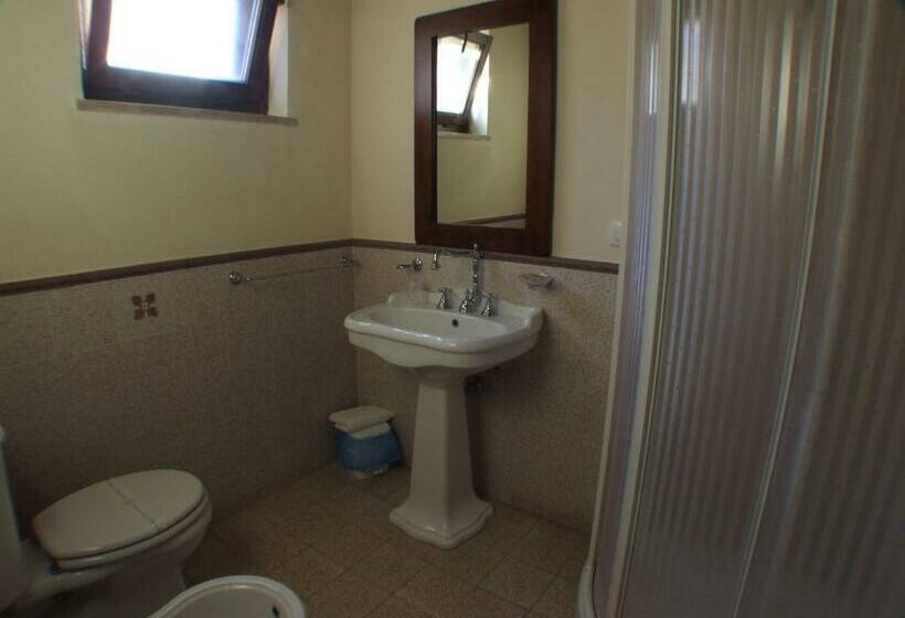 Pokój Standard, Borgo Nocchiara