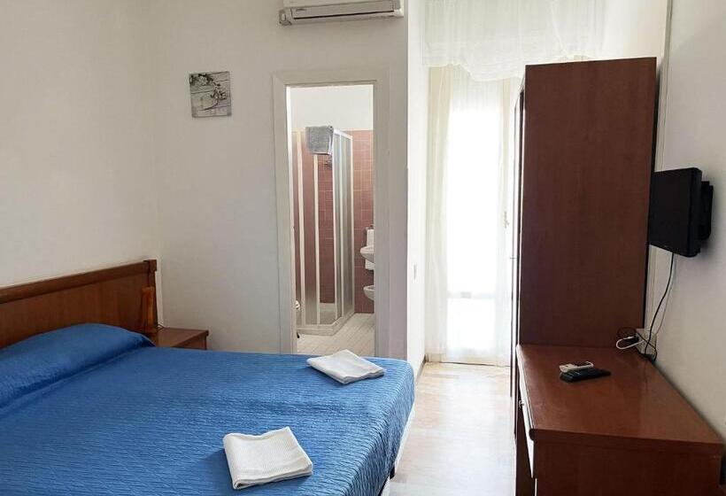 스탠다드 룸, Caravan