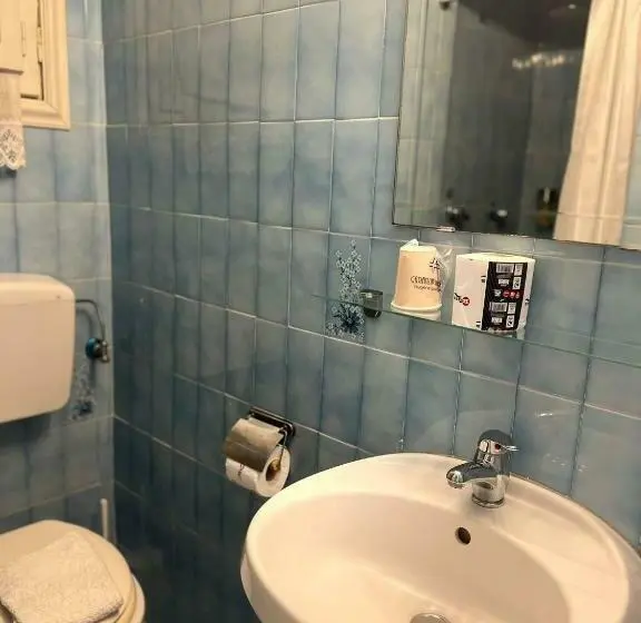 Habitació Estàndard, Nice