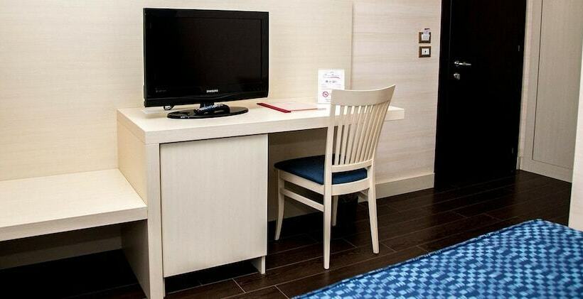 חדר דלוקס לשלושה, Palazzo Giancola