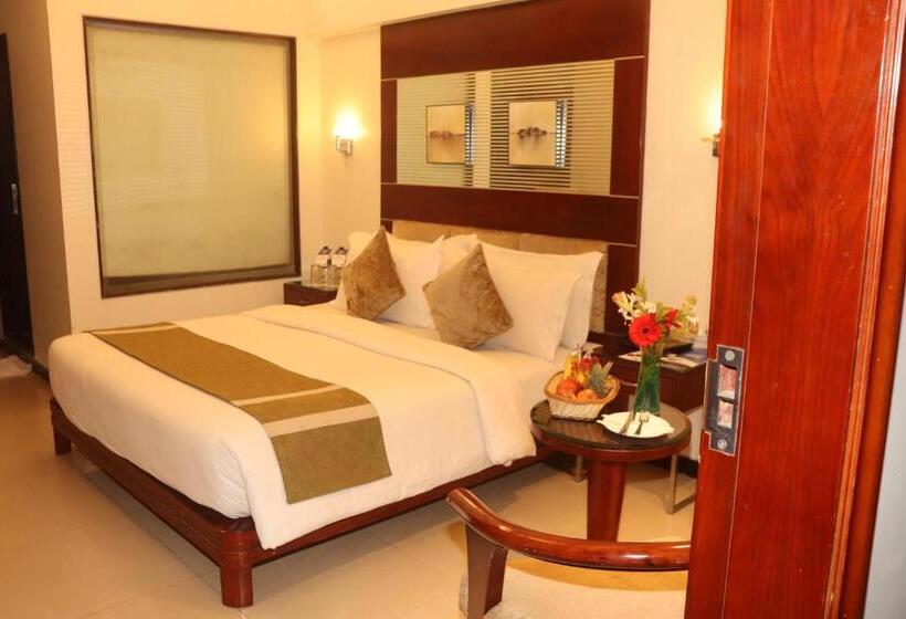 חדר פרמיום, Kyriad Hotel Indore By Othpl