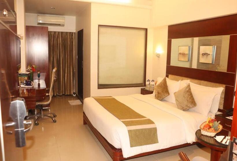 חדר פרמיום, Kyriad Hotel Indore By Othpl