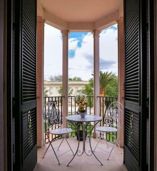 标准房带园景, Villa Pallotta Luxury B&b