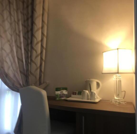 标准房带园景, Villa Pallotta Luxury B&b