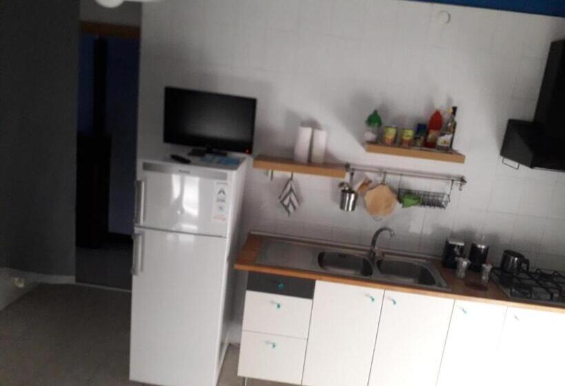 חדר קומפורט לשלושה, B&b Business Vacanze