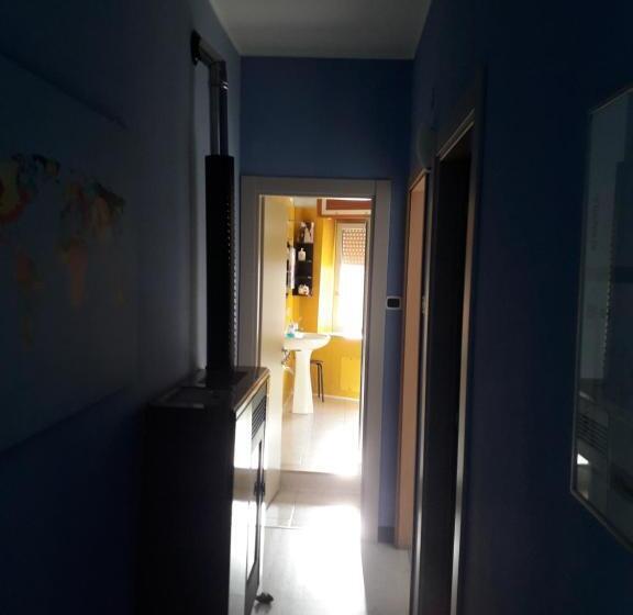 舒适三人间, B&b Business Vacanze