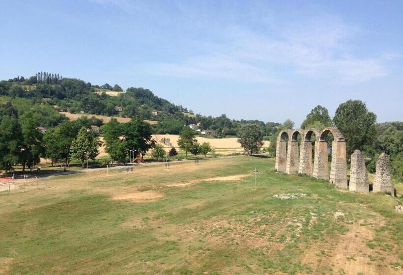 חדר סטנדרט לשלושה עם נוף לגינה, B&b Casa Liberty