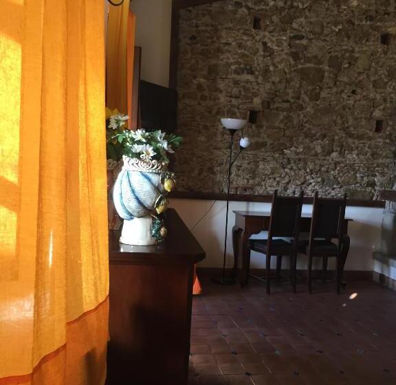 带露台的套间, B&b Il Padrino