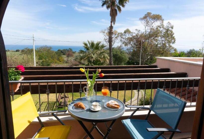 Номер Стандарт Вид на Море, B&b Villa Nella